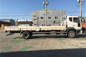 8톤 화물차